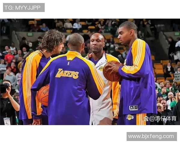 奥尼尔与拜纳姆激战热火湖人经典对决精彩录像回顾